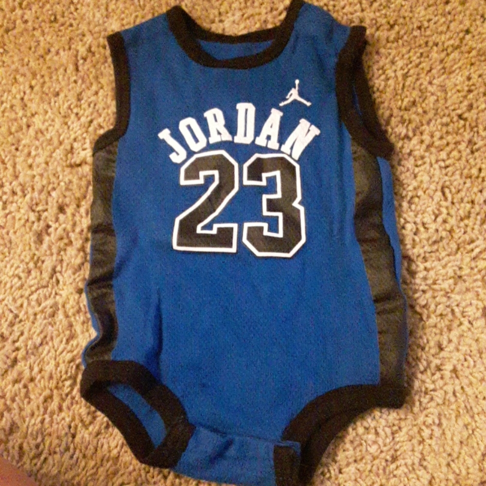 Jordan onsie